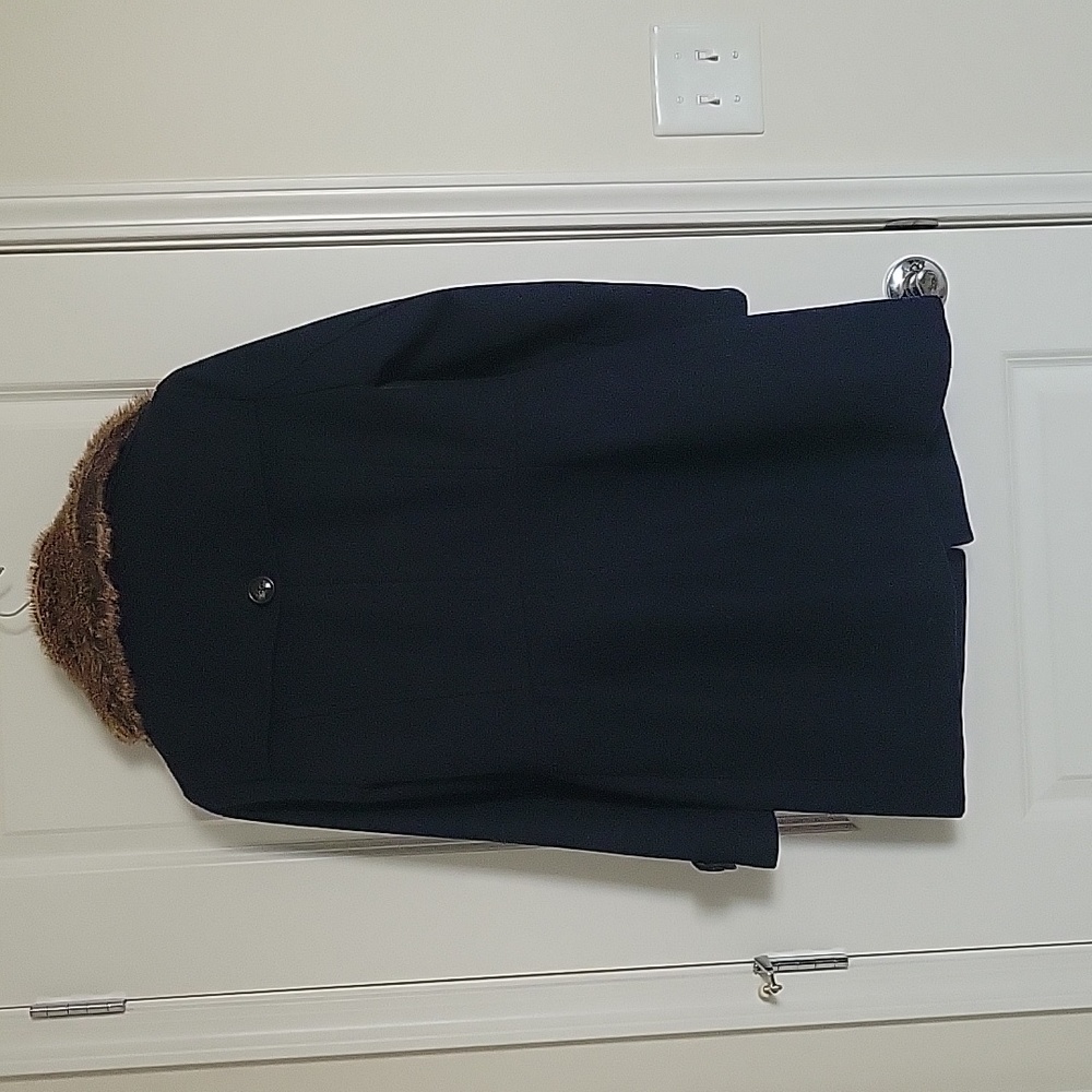 Banana Republic Navy Peacoat - Picture 5 of 5